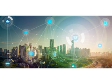 What are the advantages of the LoRaWAN network protocol compared to the LoRa private protocol