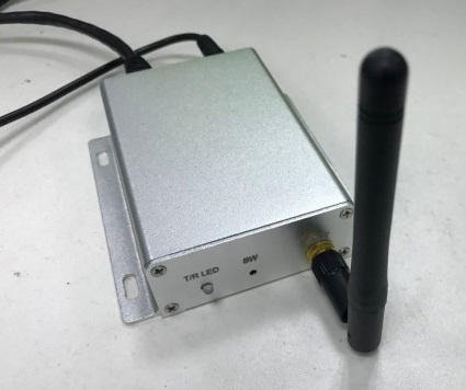 Connect the antenna to the SMA connected to the sensor monitoring&nbsp;gateway&nbsp;IOT-G010
